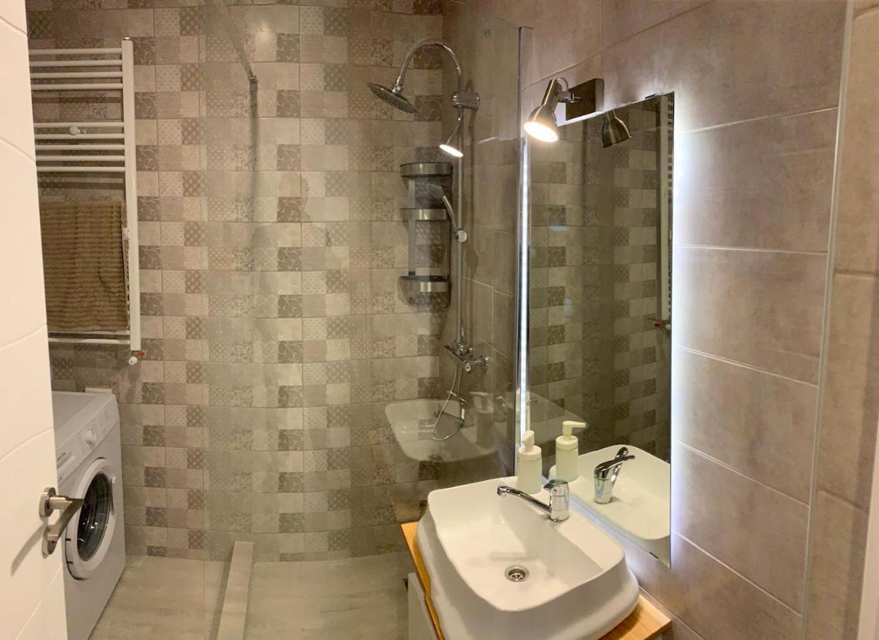 Ray Luxury Apartment Close To Presidential Palace Bukarest Kültér fotó